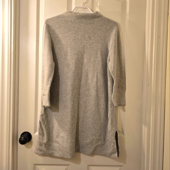 Reitmans Long Length 3/4 Sleeve Sweater | Size Medium - Picture 1 of 8